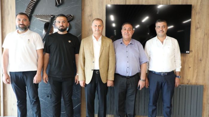 Yumurta Üreticileri Birliği’nde bayrak değişimi! Kenan Uygur dönemi