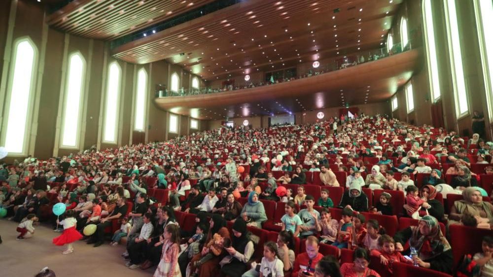 Çocuklar 23 Nisan’ı Şahinbey’de kutladı