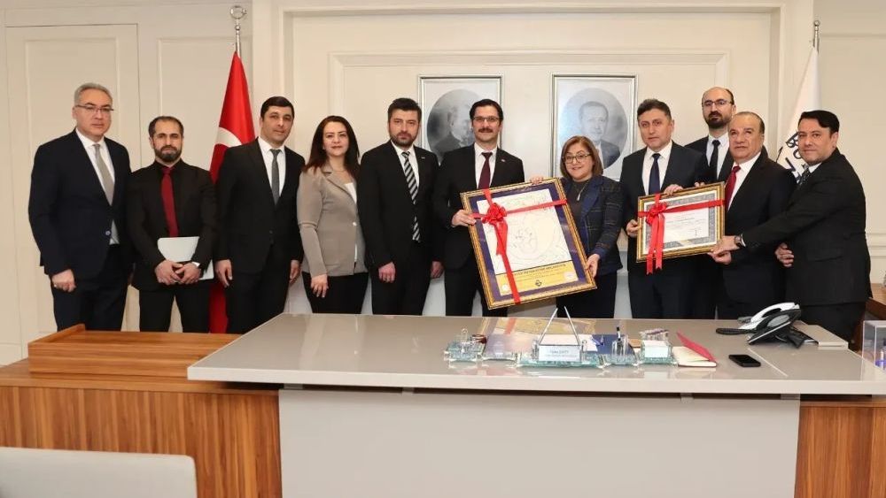 Gaziantep Büyükşehir’e iki önemli belge