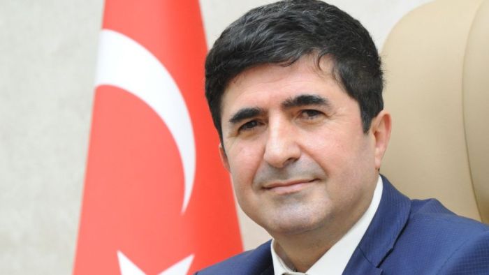 Dr. Cengiz Bayram: “Aile ve Çocuklar Siyasetin Malzemesi Olmamalı”