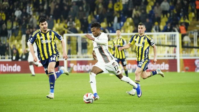 Gaziantep FK'da Gassama ve Gidado sınıfta kaldı