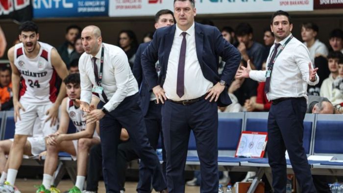 Basketbolda Ali Yıldırım kaçan fırsata üzüldü