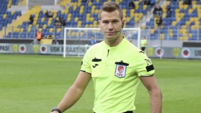 Antalyaspor - Gaziantep FK maçının Hakemi  Gürcan Hasova