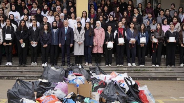Şahinbey'de örnek etkinlik: Atıklar sanata dönüştü