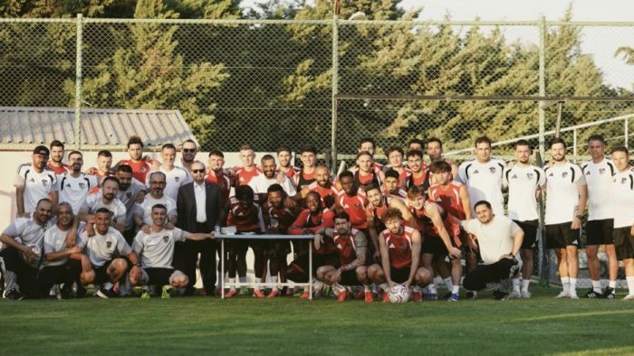 Victor Gidado'ya baba şefkati