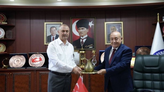 Kenan Uygur’dan GESOB Başkanı Ünal Akdoğan’a Hayırlı Olsun Ziyareti