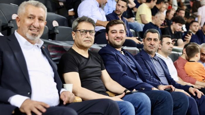 Vekillerden Gaziantep FK’ya tam destek