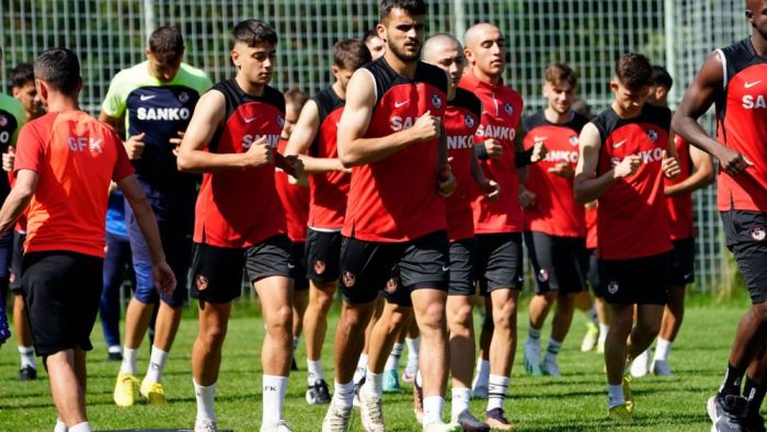 Gaziantep FK boş durmuyor