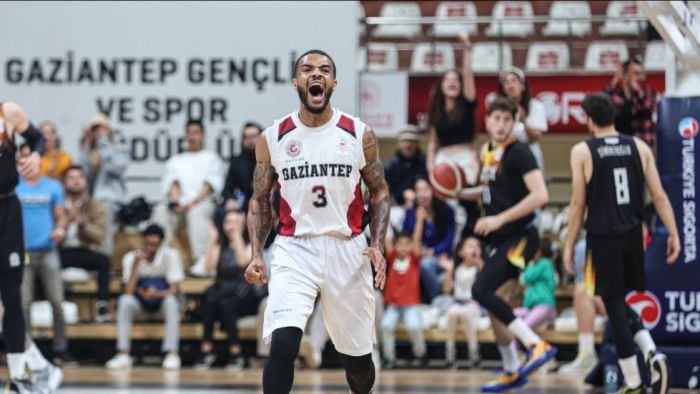 Gaziantep Basketbol için haydi salona