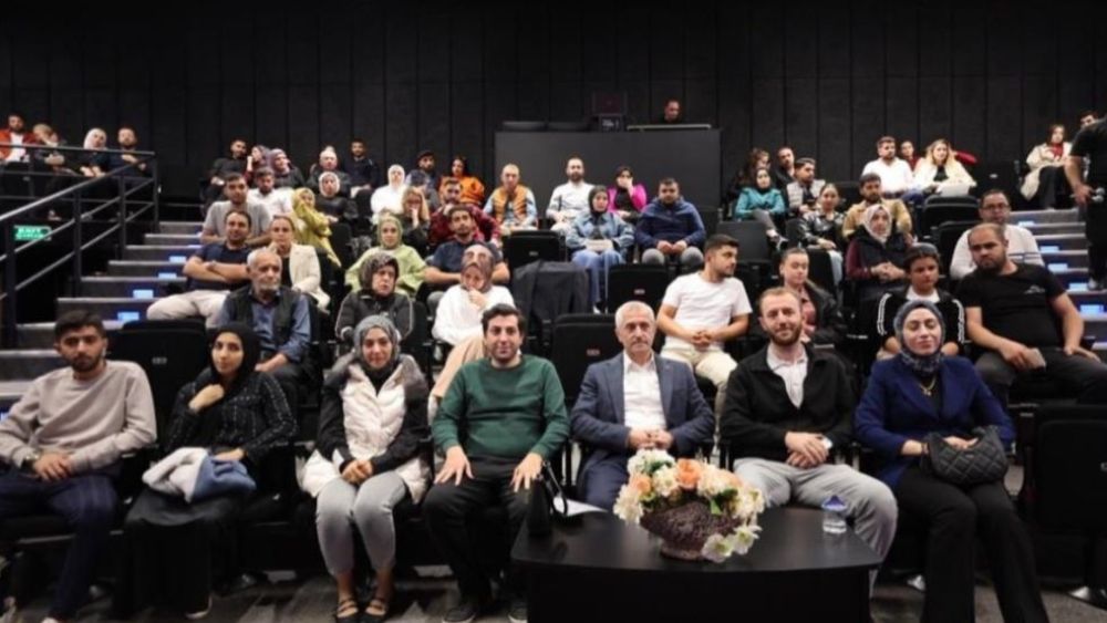 Başkan Tahmazoğlu, Evlilik Okulu çiftleriyle buluştu