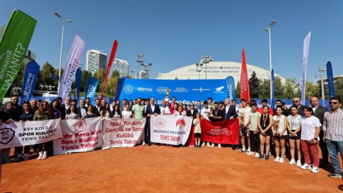Gaziantep’te Tenis Şampiyonasında ödül töreni yapıldı