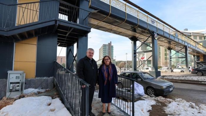 Hayırsever işadamı Abdülhadi Çelik üst geçidi