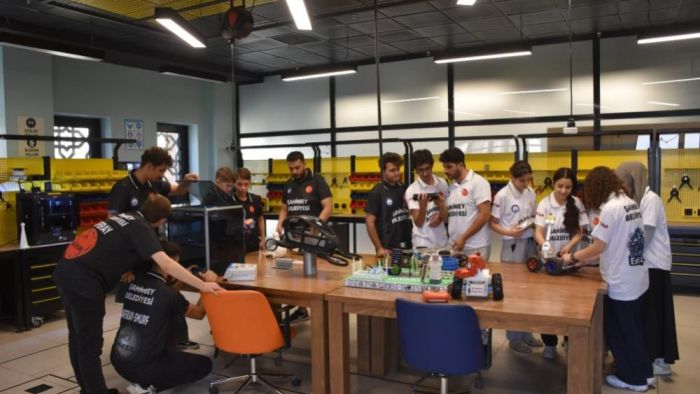 Şahinbey Belediyesi destekli takımlar TEKNOFEST finallerinde