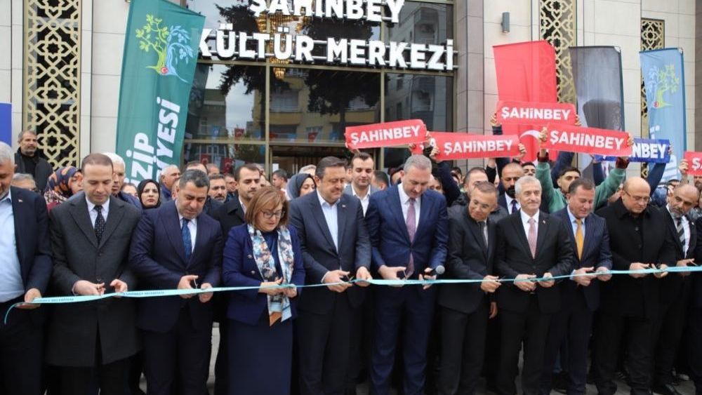 Şahinbey Belediyesi'nden Nizip'e Kültür Merkezi