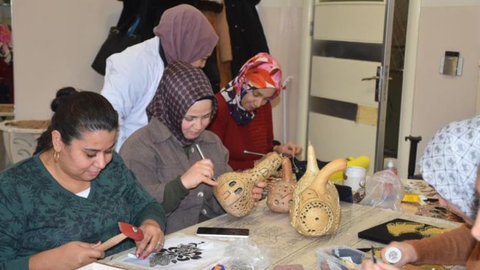  Şahinbeyli kadınlar üretiyor