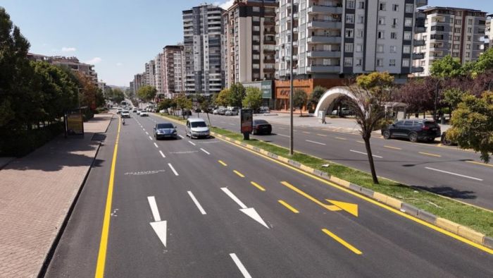 Gaziantep Büyükşehir’den şehir merkezine ve kırsala asfalt hamlesi