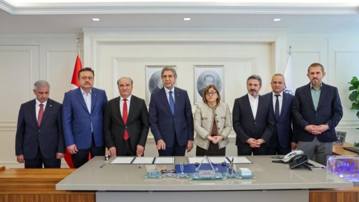 Depremden etkilenen Ampute bireyler için ortez-protez, mesleki eğitim ve istihdam destek protokolü imzalandı