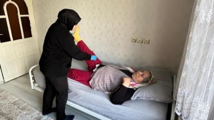 Gaziantep Büyükşehir'den evde fizik tedaviyle hayata dokunan hizmet