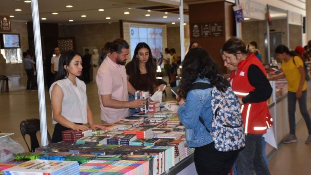 Şehitkamil’de tiyatro günleri başlıyor