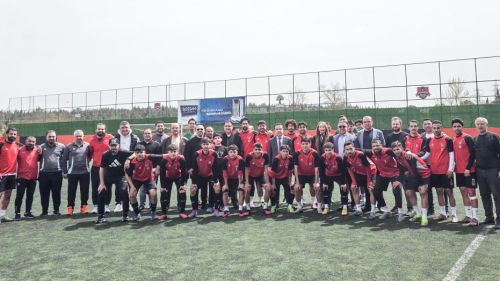 Şehitkamil Belediyespor U-18’de tarihi yolculuk