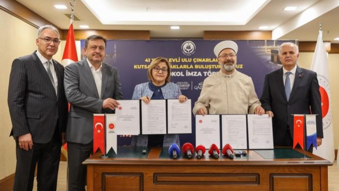 Gaziantep Büyükşehir'in düzenlediği Umre ziyaretine kimler gidiyor?