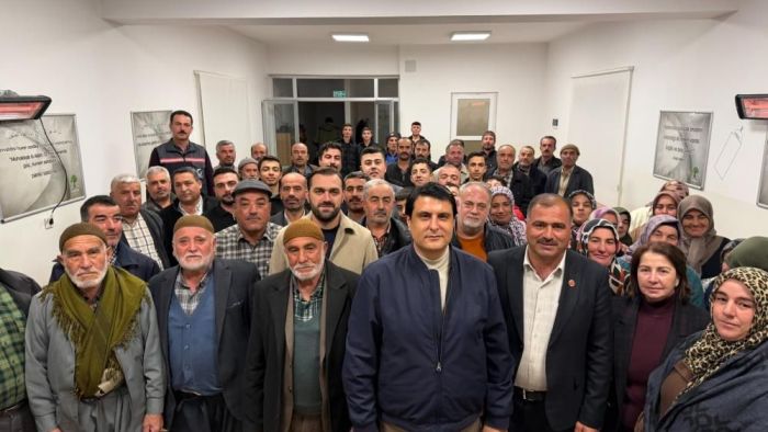 Başkan Umut Yılmaz'dan bir günde 9 mahalleye ziyaret